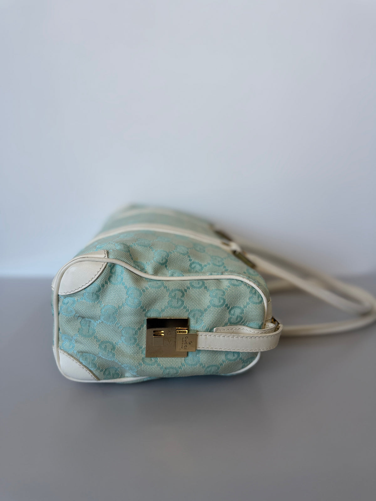 Gucci 2001 GG Canvas Boston Shoulder Bag - Baby Blue