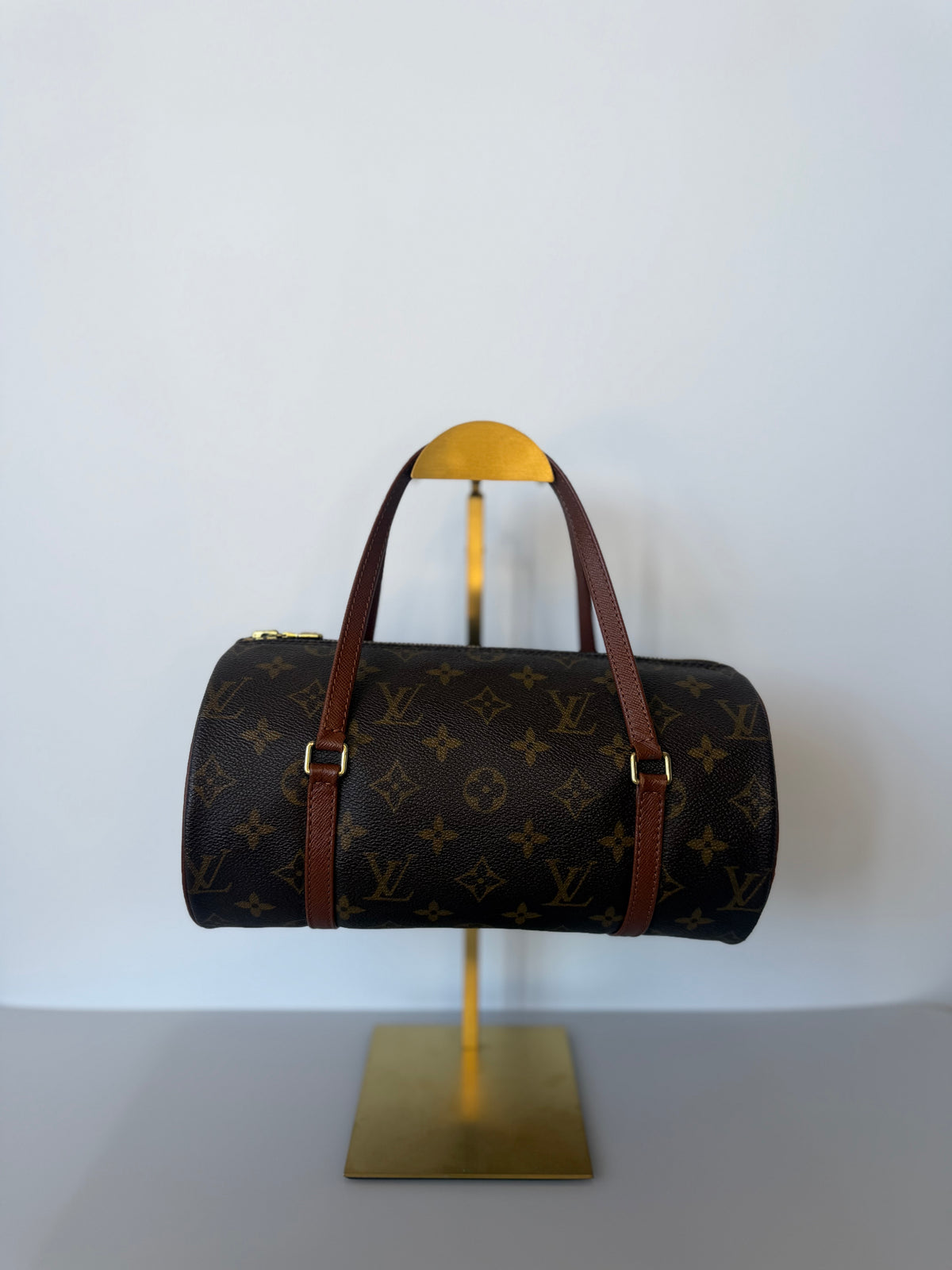 Vintage Louis Vuitton Papillon 26 Barrel Bag