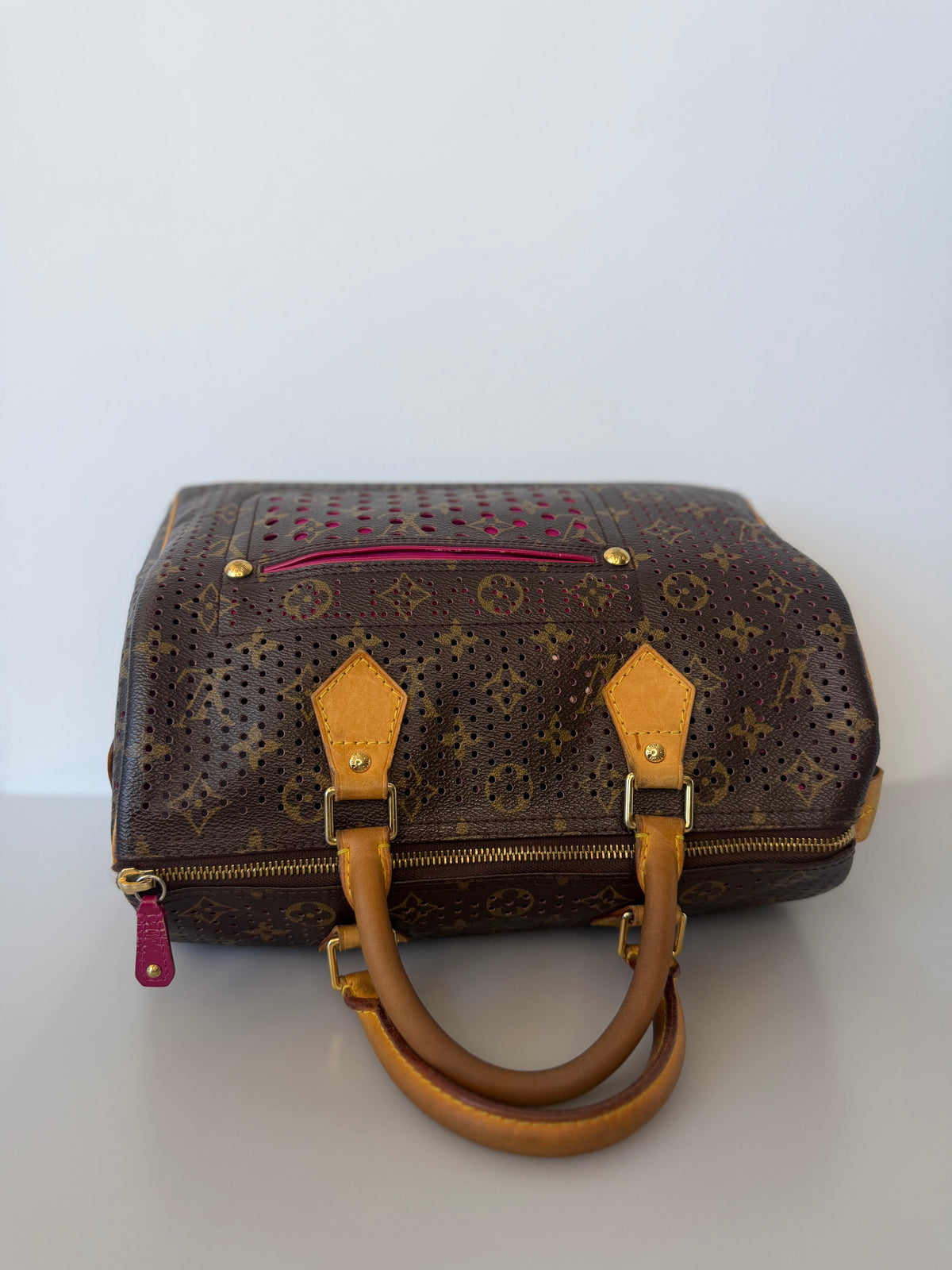 Limited Edition 2006 Louis Vuitton Monogram Perforated Speedy 30 Handbag - Fuschia Interior