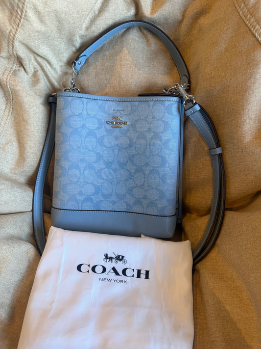 Coach Mollie Bucket Bag 22 in Signature Chambray - Sky Blue