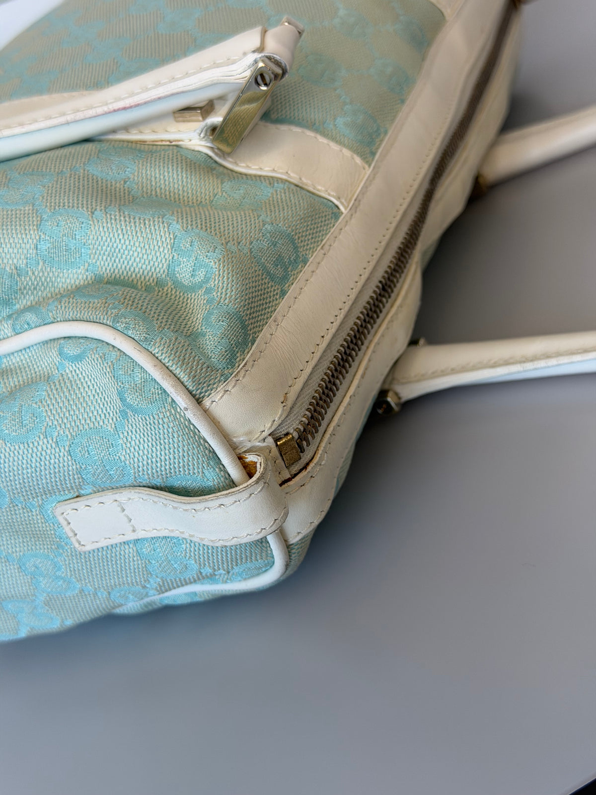 Gucci 2001 GG Canvas Boston Shoulder Bag - Baby Blue