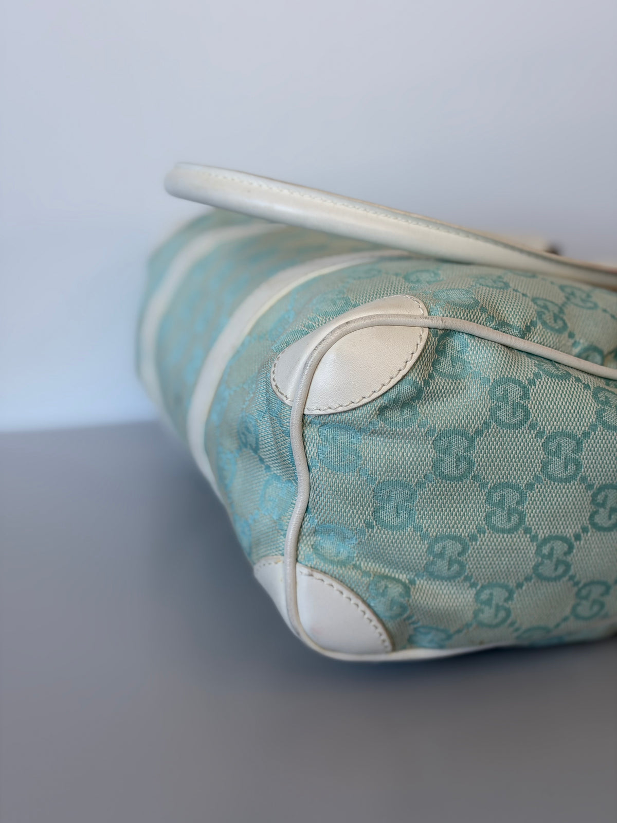 Gucci 2001 GG Canvas Boston Shoulder Bag - Baby Blue