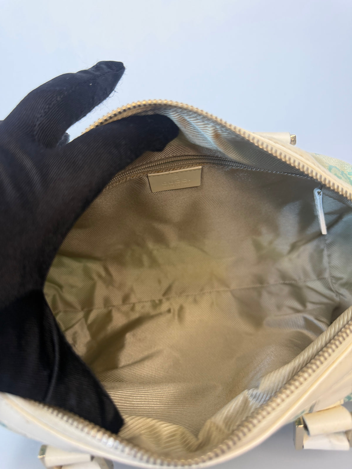 Gucci 2001 GG Canvas Boston Shoulder Bag - Baby Blue